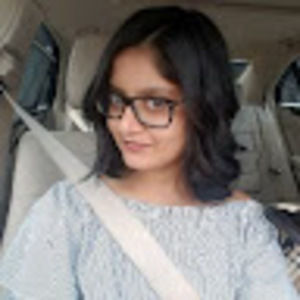 Meet your Posher, Divya